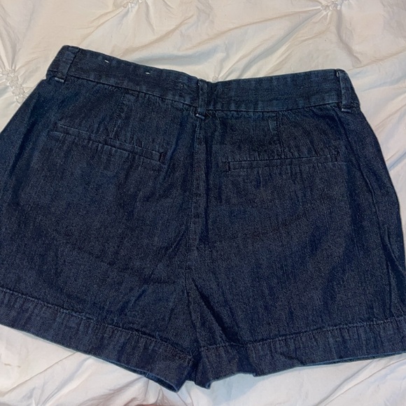 Loft - size 0  (25) - Jean shorts EUC - Picture 7 of 9
